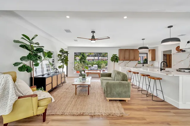 $769,000 | 625 Las Palmas Park, Boynton Beach, FL 33435