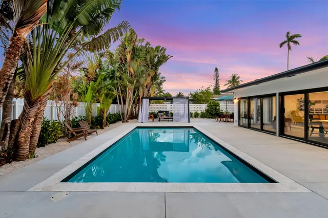 $769,000 | 625 Las Palmas Park, Boynton Beach, FL 33435