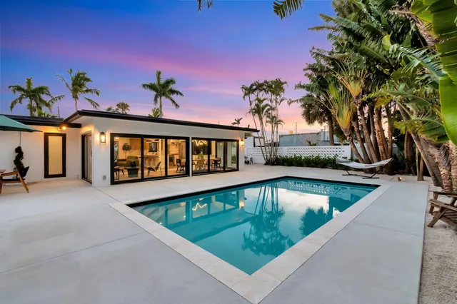 $769,000 | 625 Las Palmas Park, Boynton Beach, FL 33435