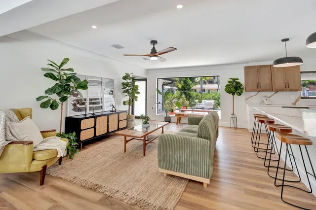 $769,000 | 625 Las Palmas Park, Boynton Beach, FL 33435