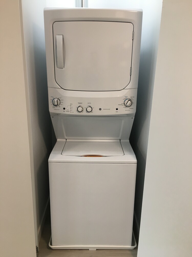 31-07 38th Avenue, Unit 52 Queens, NY 11101 - Photo 5 of 7