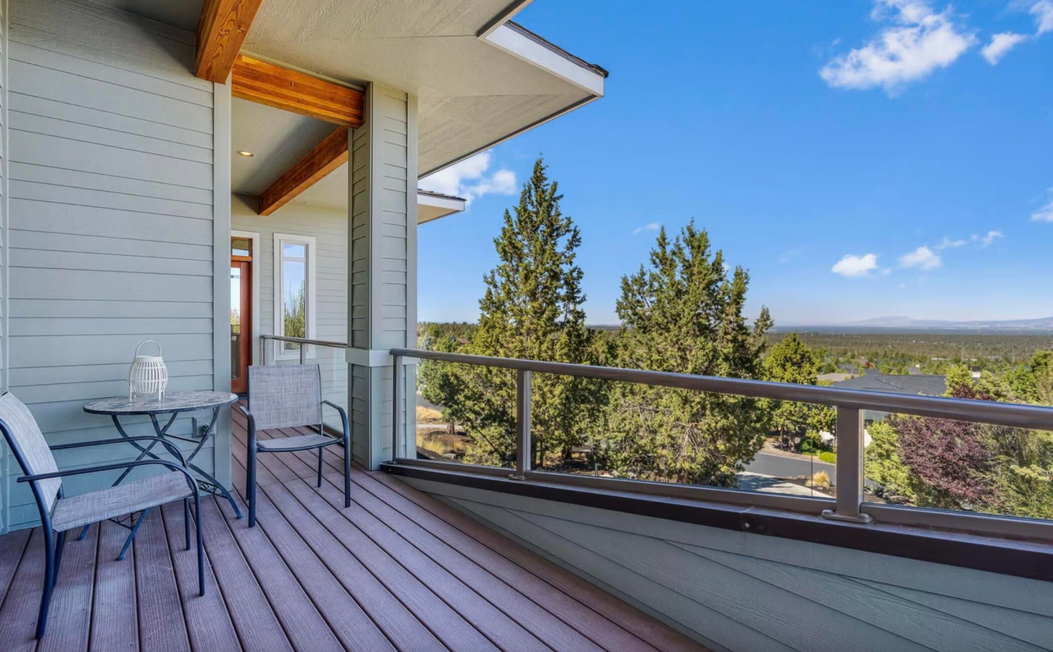 10157 Sundance Ridge Loop Redmond, OR 97756 - Photo 40 of 40 front patio side