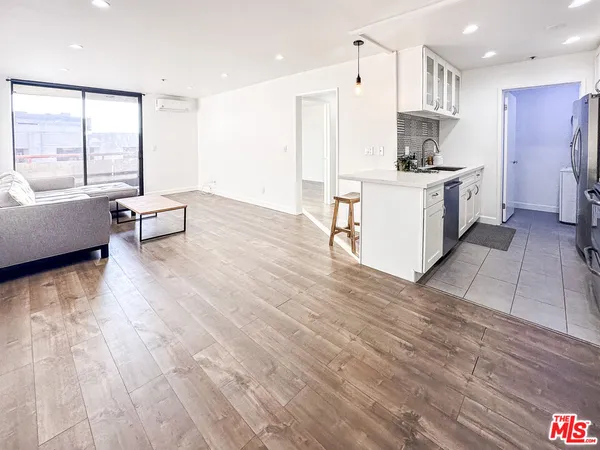 $2,200 | 222 South Central Avenue, Unit 232, Los Angeles, CA 90012