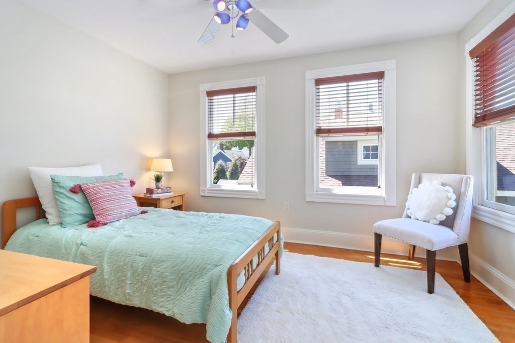 19 Boardman Avenue Melrose, MA 02176 - Photo 23 of 40