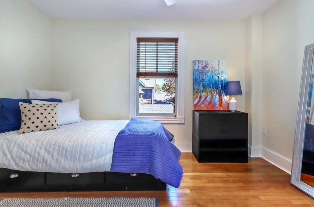 19 Boardman Avenue Melrose, MA 02176 - Photo 27 of 40