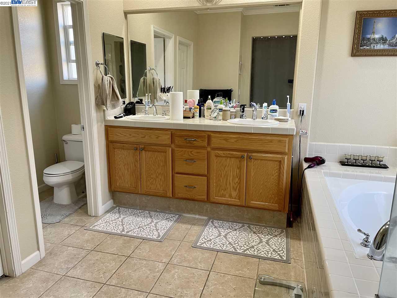 5751 Shadow Hill Drive Dublin, CA 94568 - Photo 17 of 22