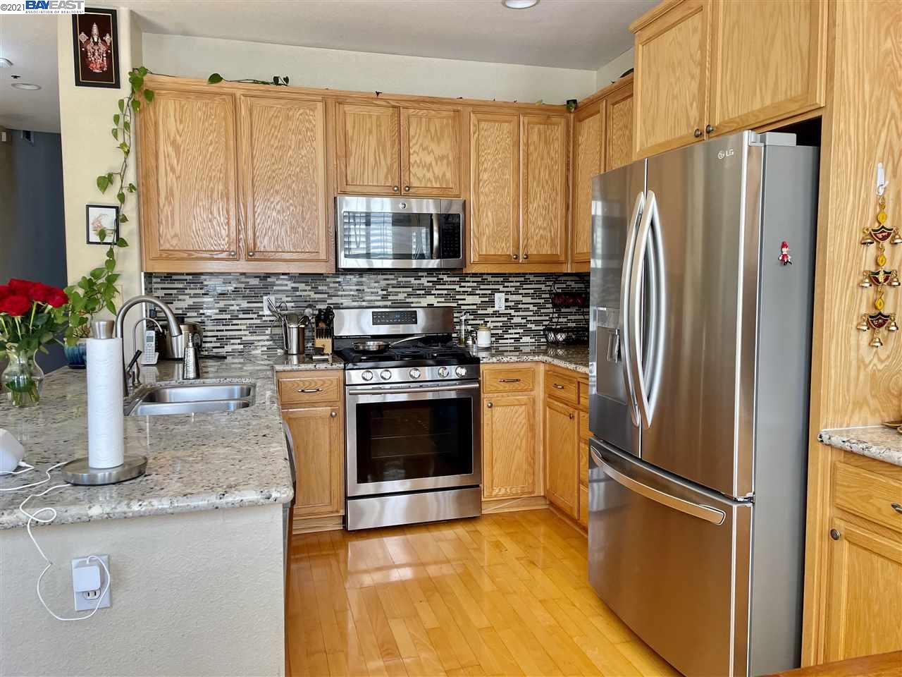 5751 Shadow Hill Drive Dublin, CA 94568 - Photo 9 of 22