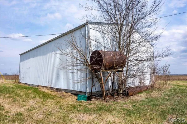 $1 | 0 County Road 318, Canton, MO 63435