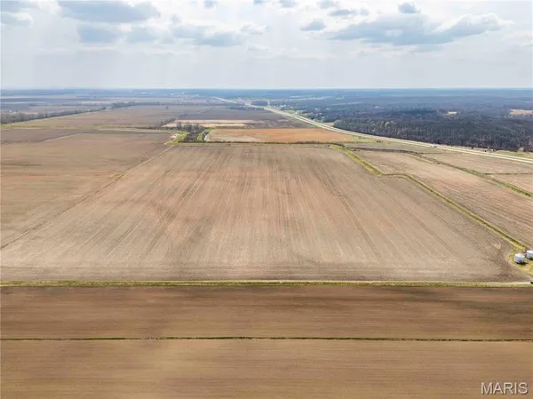 $1 | 0 County Road 318, Canton, MO 63435