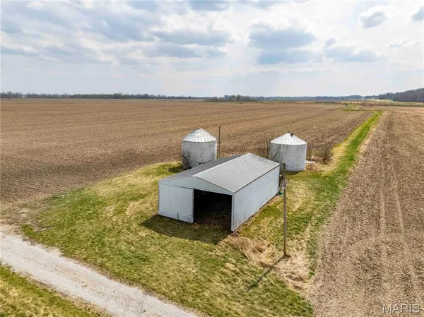 $1 | 0 County Road 318, Canton, MO 63435