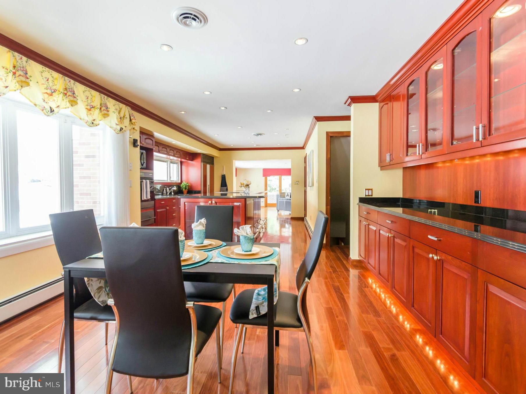 13423 Blenfield Road Phoenix, MD 21131 - Photo 10 of 30 Dining Room