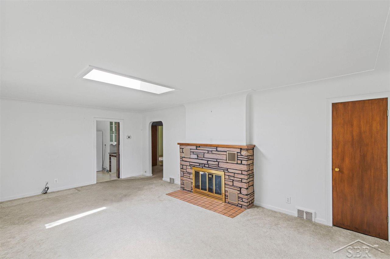 1570 Hemmeter Road Saginaw, MI 48638 - Photo 18 of 39 50044655-17.JPG