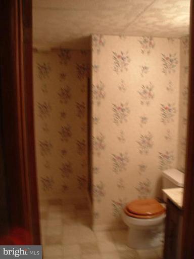 12202 Deka Road Clinton, MD 20735 - Photo 15 of 16 Down Full Bath