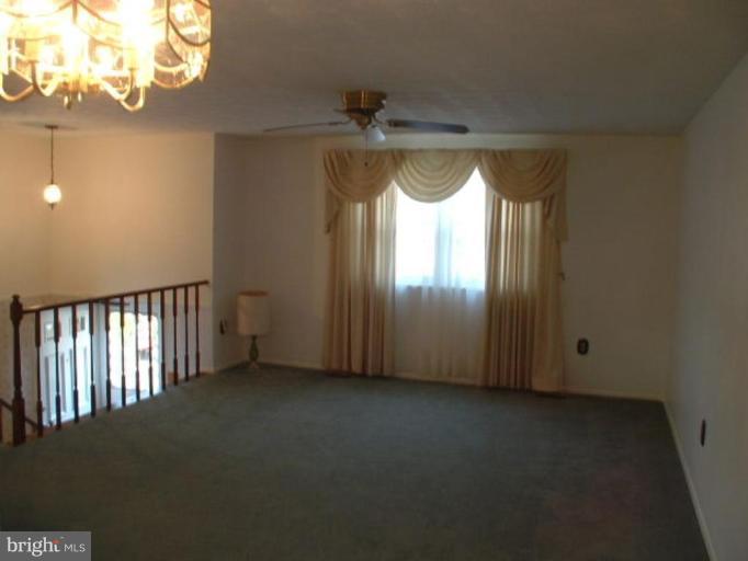12202 Deka Road Clinton, MD 20735 - Photo 4 of 16 Living Room #2