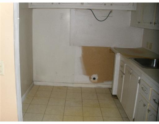 48 Suffolk B, Unit 48 Boca Raton, FL 33434 - Photo 3 of 10 Additional Photo