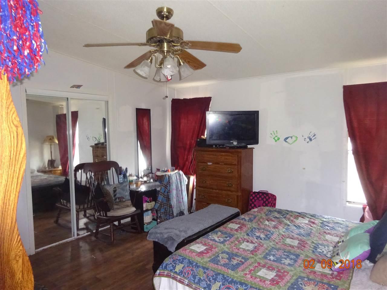 4665 Woodbine Road Pace, FL 32571 - Photo 12 of 18 Gallery Image 12