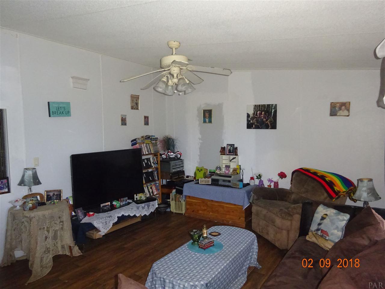 4665 Woodbine Road Pace, FL 32571 - Photo 5 of 18 Gallery Image 5