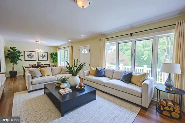 $347,500 | 175 Mountain Heights Road, Front Royal, VA 22630