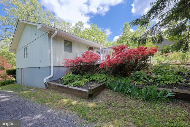 $347,500 | 175 Mountain Heights Road, Front Royal, VA 22630