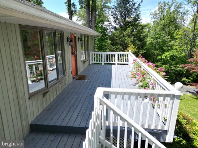 $347,500 | 175 Mountain Heights Road, Front Royal, VA 22630