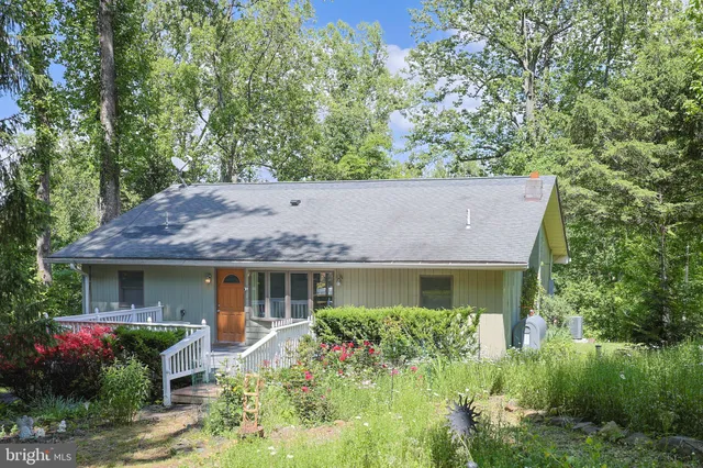 $347,500 | 175 Mountain Heights Road, Front Royal, VA 22630