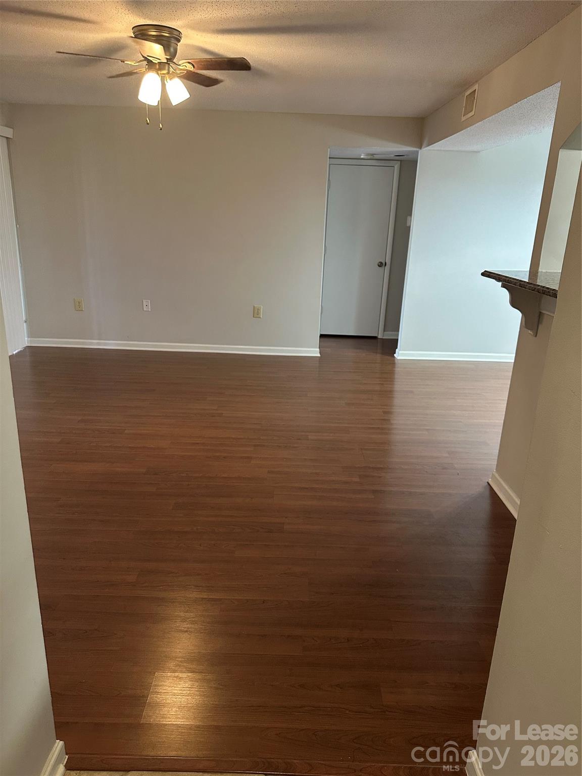 5024 Sardis Road Charlotte, NC 28270 - Photo 3 of 20