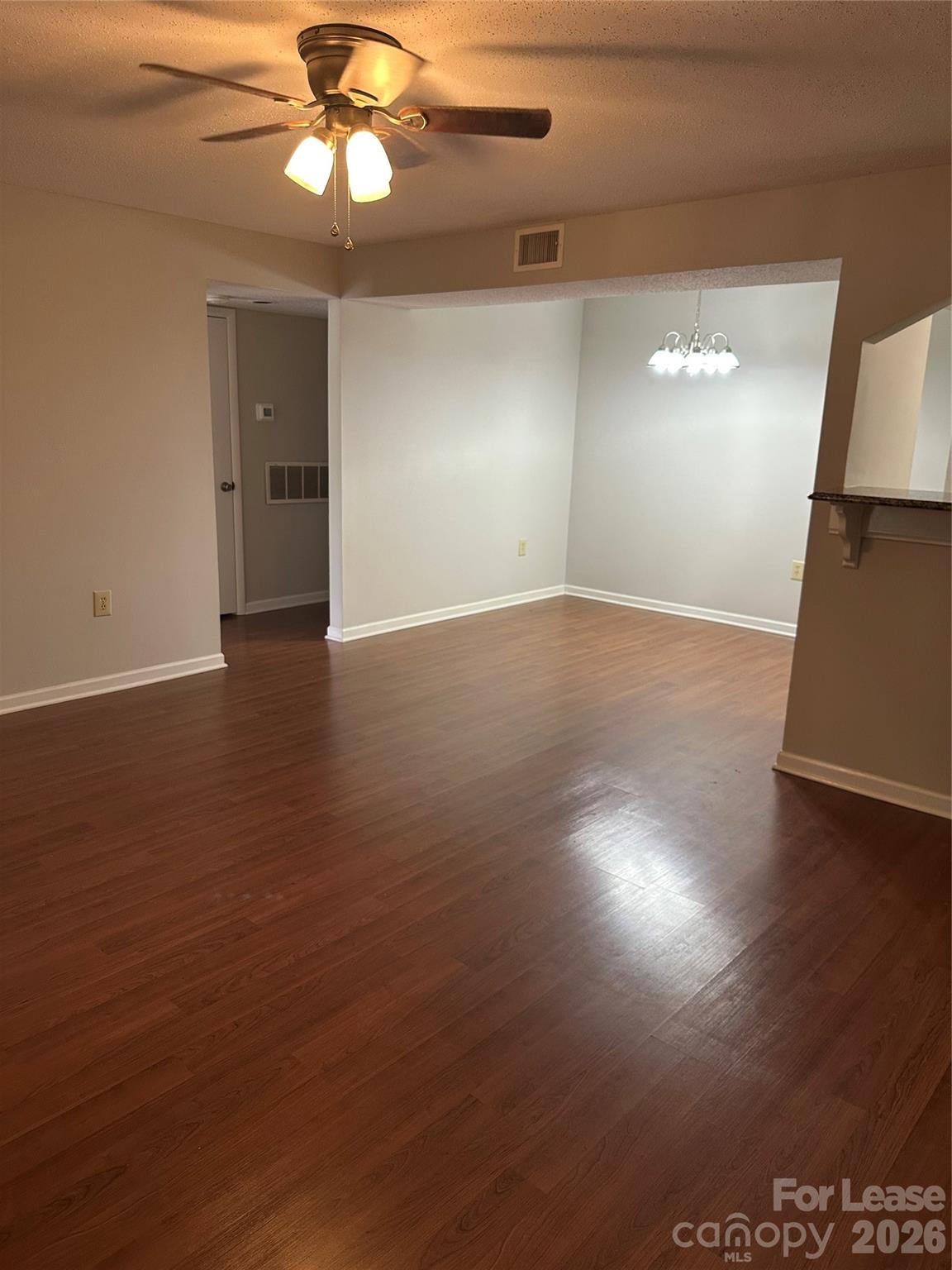 5024 Sardis Road Charlotte, NC 28270 - Photo 4 of 20