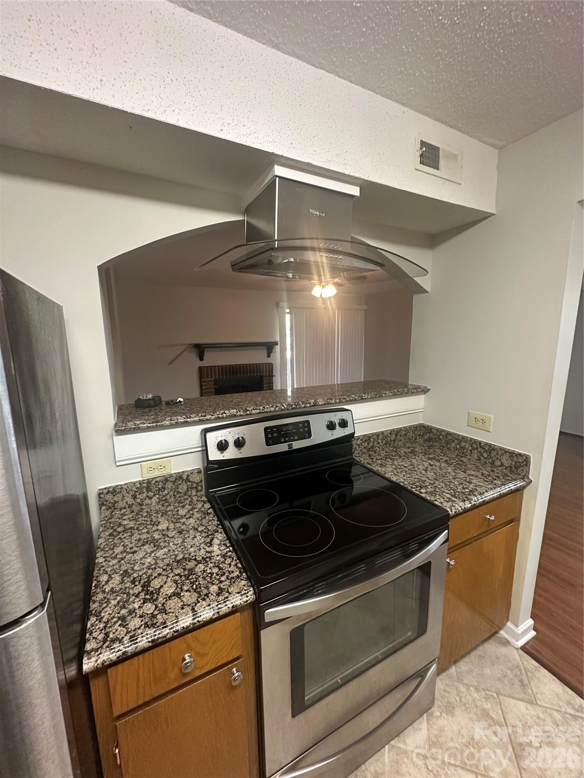 5024 Sardis Road Charlotte, NC 28270 - Photo 5 of 20