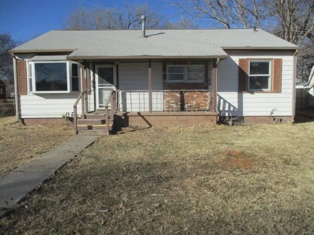 $44,500 | 315 8th Street, Ogden, KS 66517