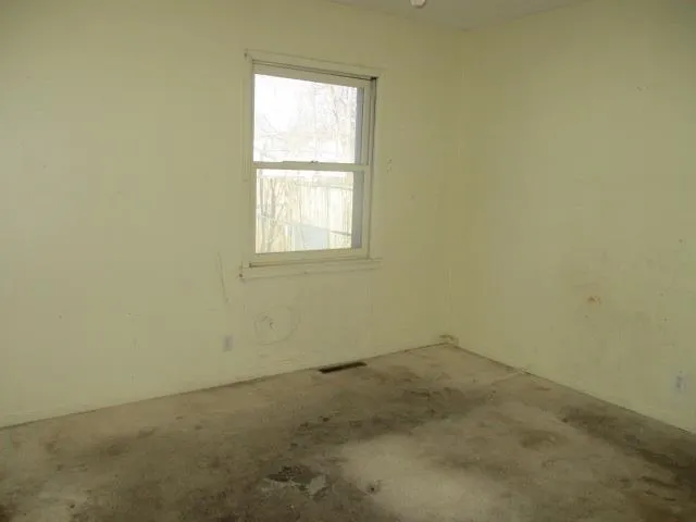 $44,500 | 315 8th Street, Ogden, KS 66517