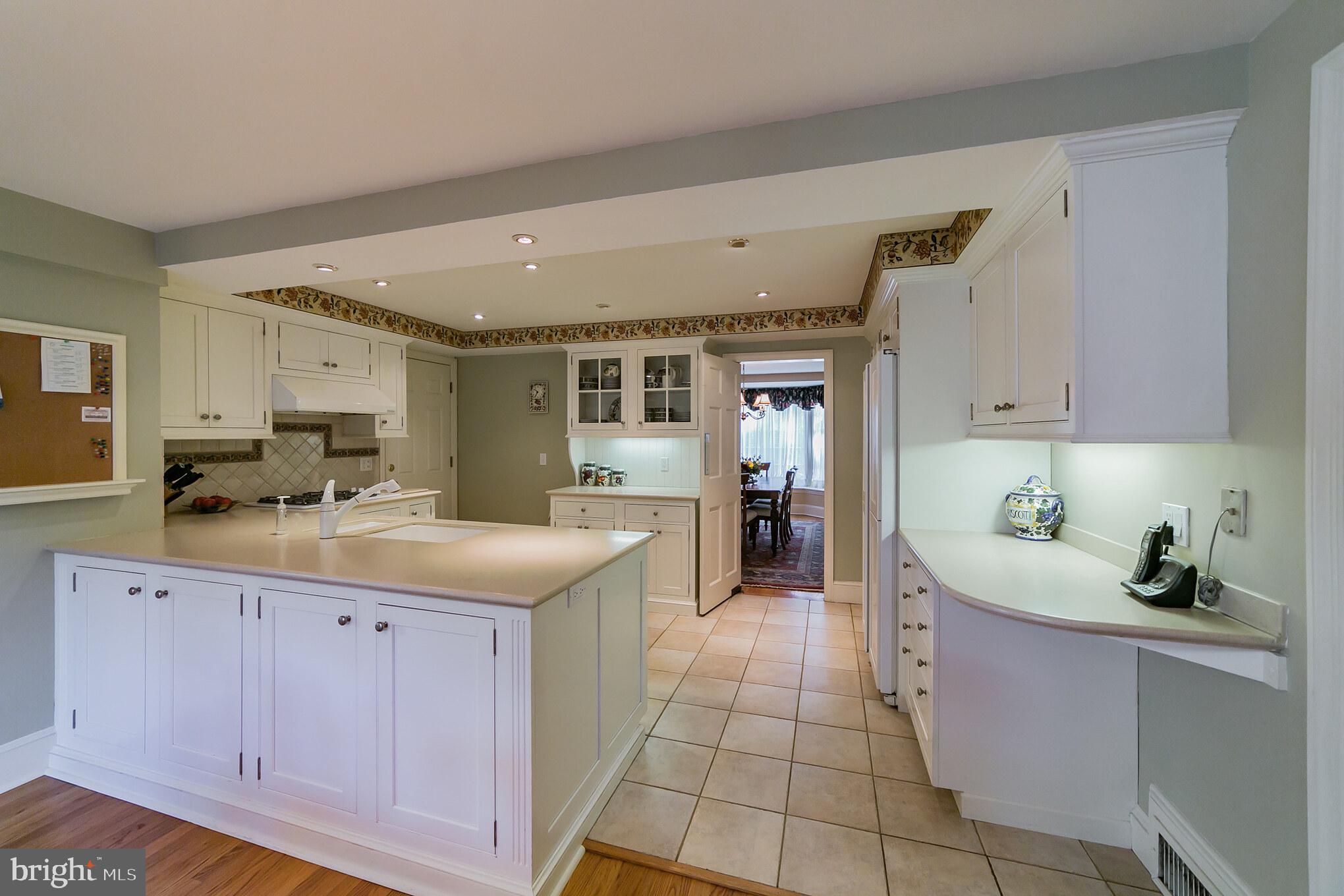 1016 Hagys Ford Road Narberth, PA 19072 - Photo 7 of 30