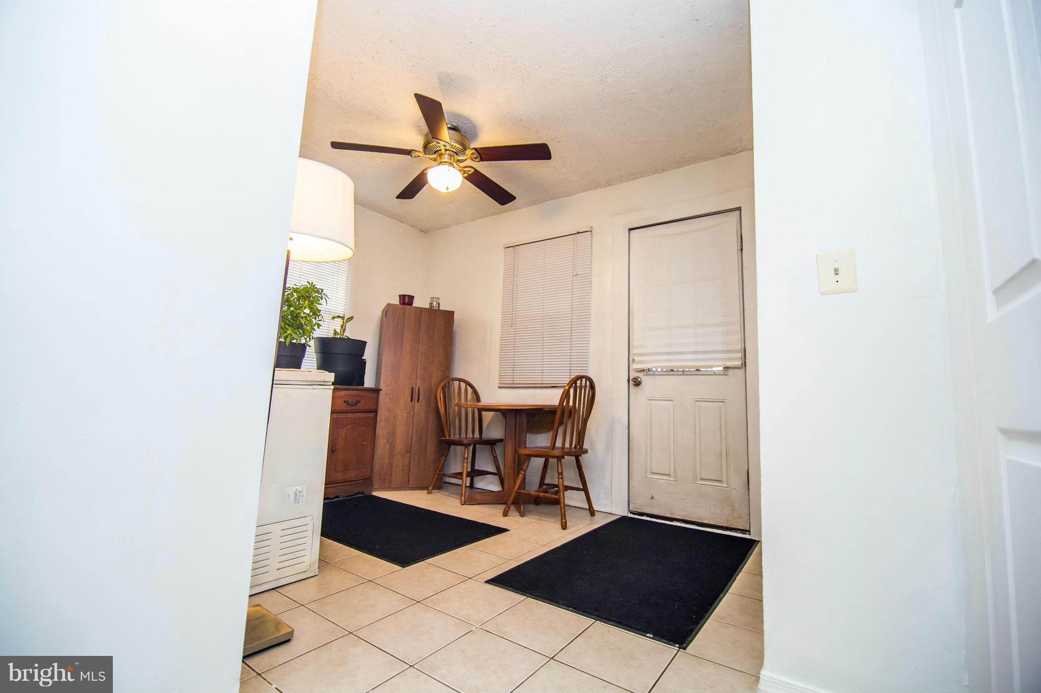 4708 Raspe Avenue Baltimore, MD 21206 - Photo 10 of 23 Den or Office w/ ceramic tile