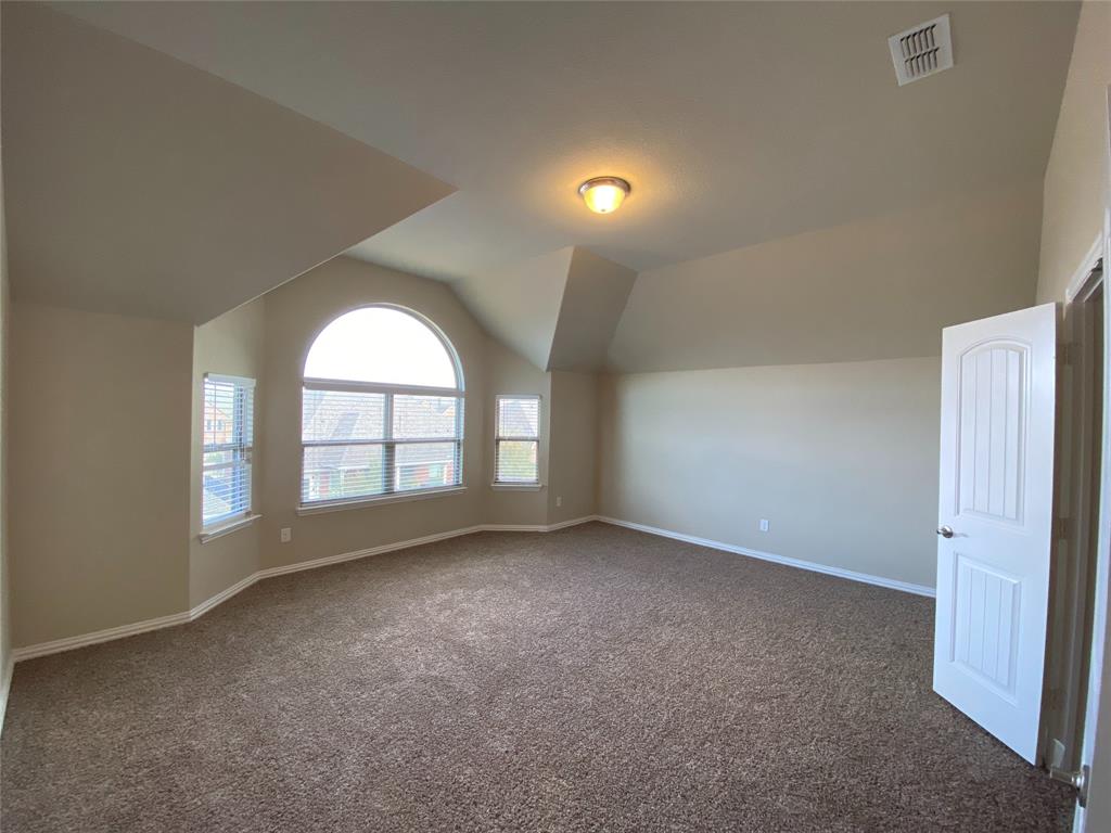927 Bentley Drive Roanoke, TX 76262 - Photo 30 of 33