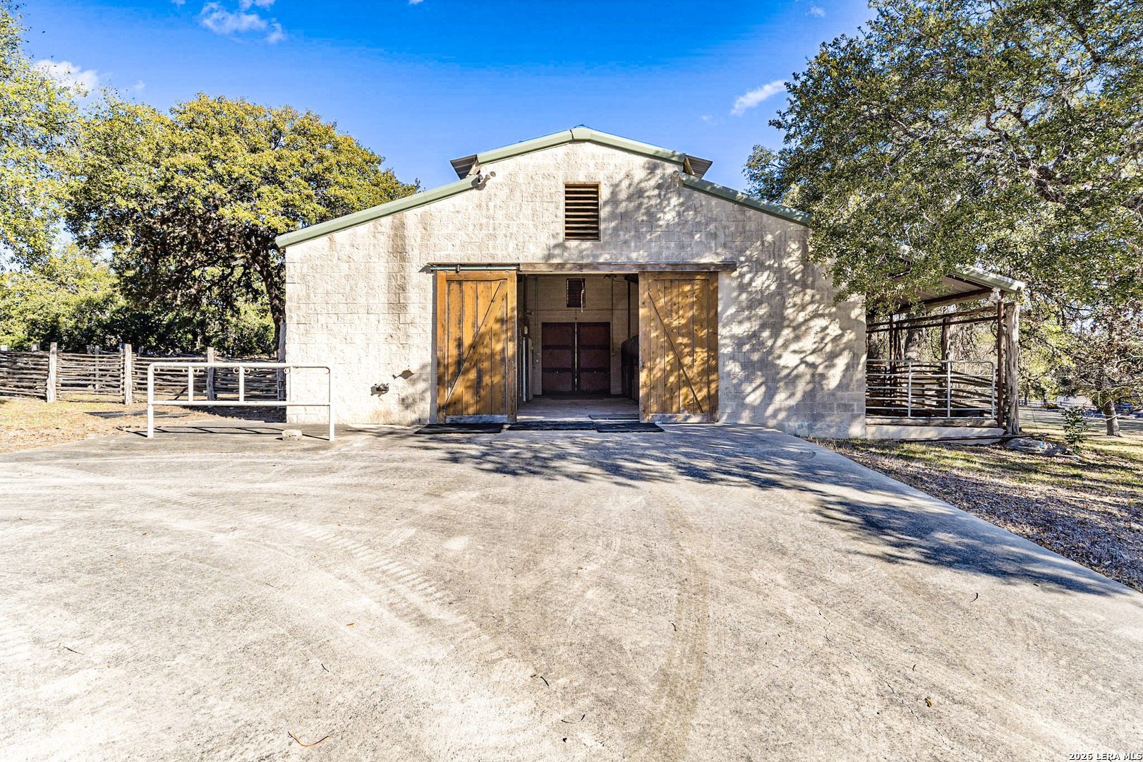 5301 Ammann Road Bulverde, TX 78163 - Photo 38 of 68