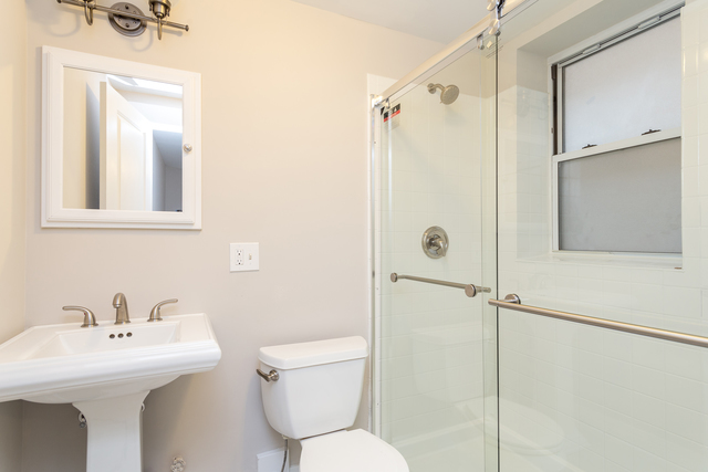1507 Maple Avenue, Unit G Evanston, IL 60201 - Photo 15 of 18
