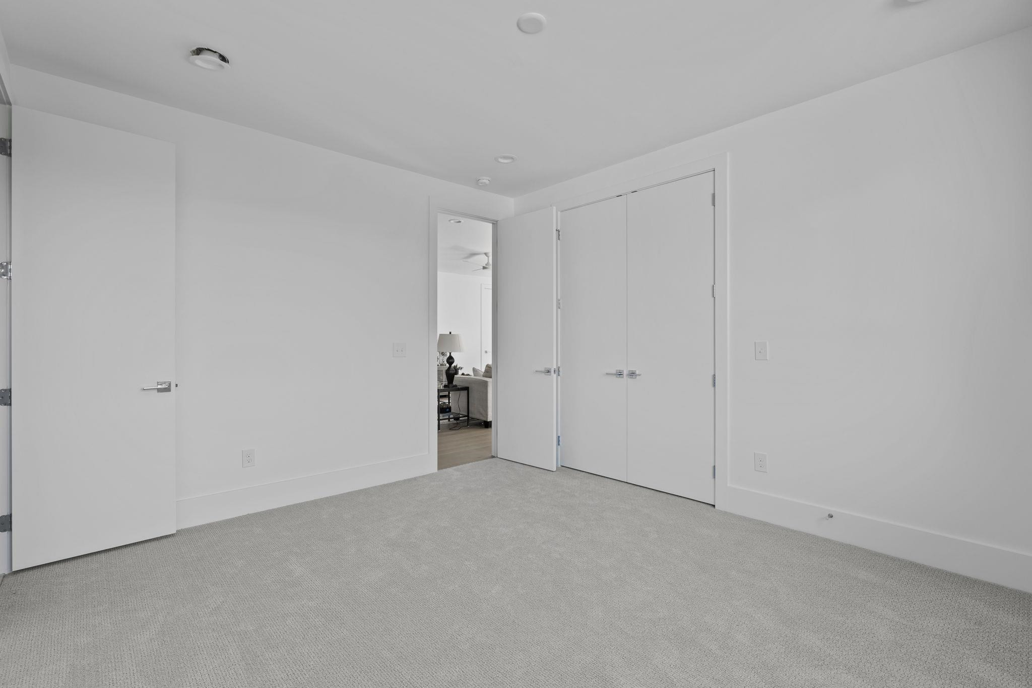 1418 Lyon Street, Unit 101 Raleigh, NC 27608 - Photo 34 of 54 Photo 35
