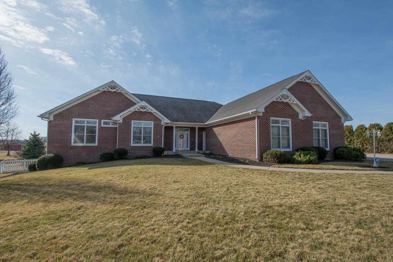 10501 West Division Road Yorktown, IN 47396 - Photo 1 of 36 Gallery Image 1