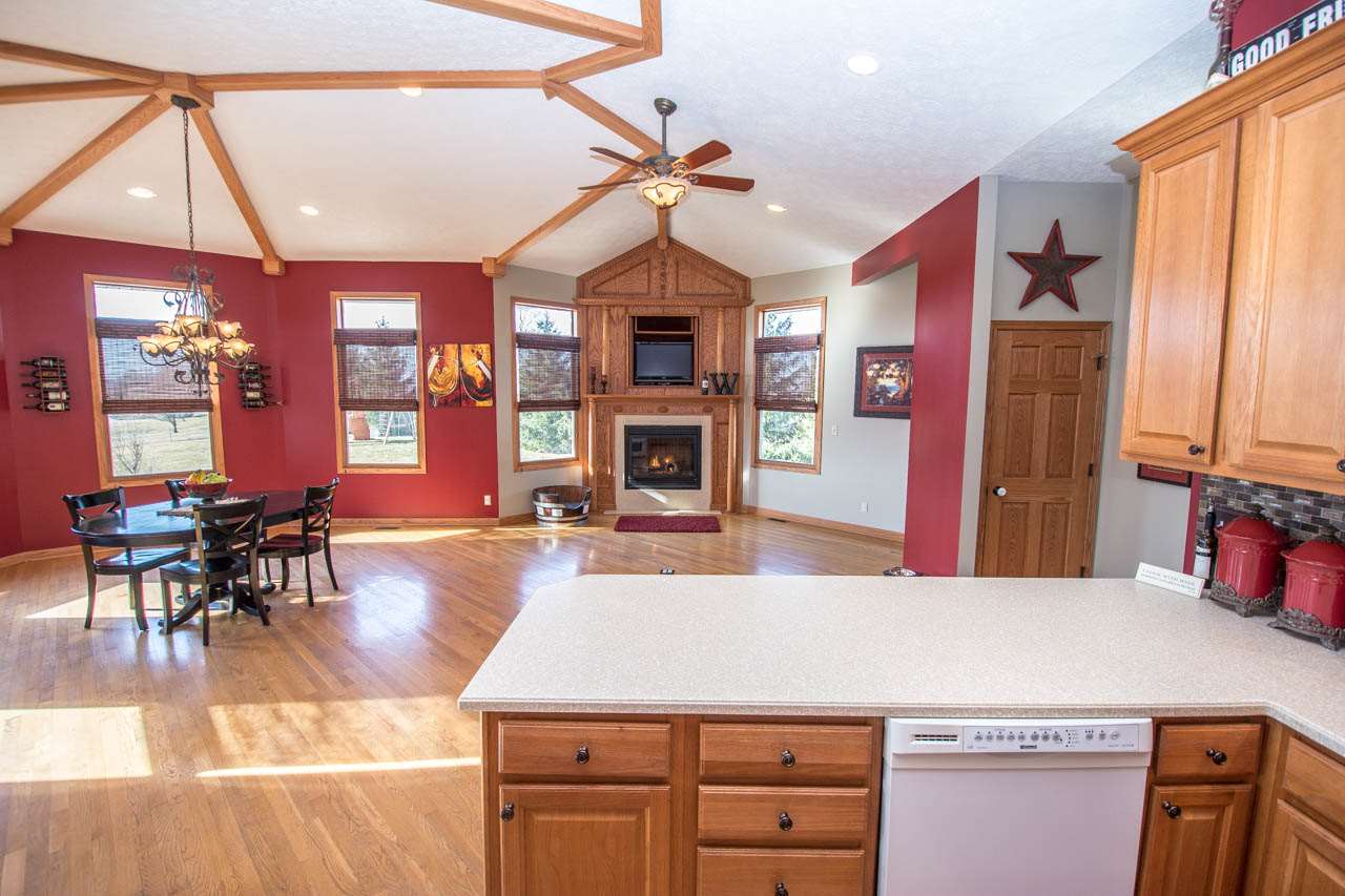 10501 West Division Road Yorktown, IN 47396 - Photo 14 of 36 Gallery Image 14