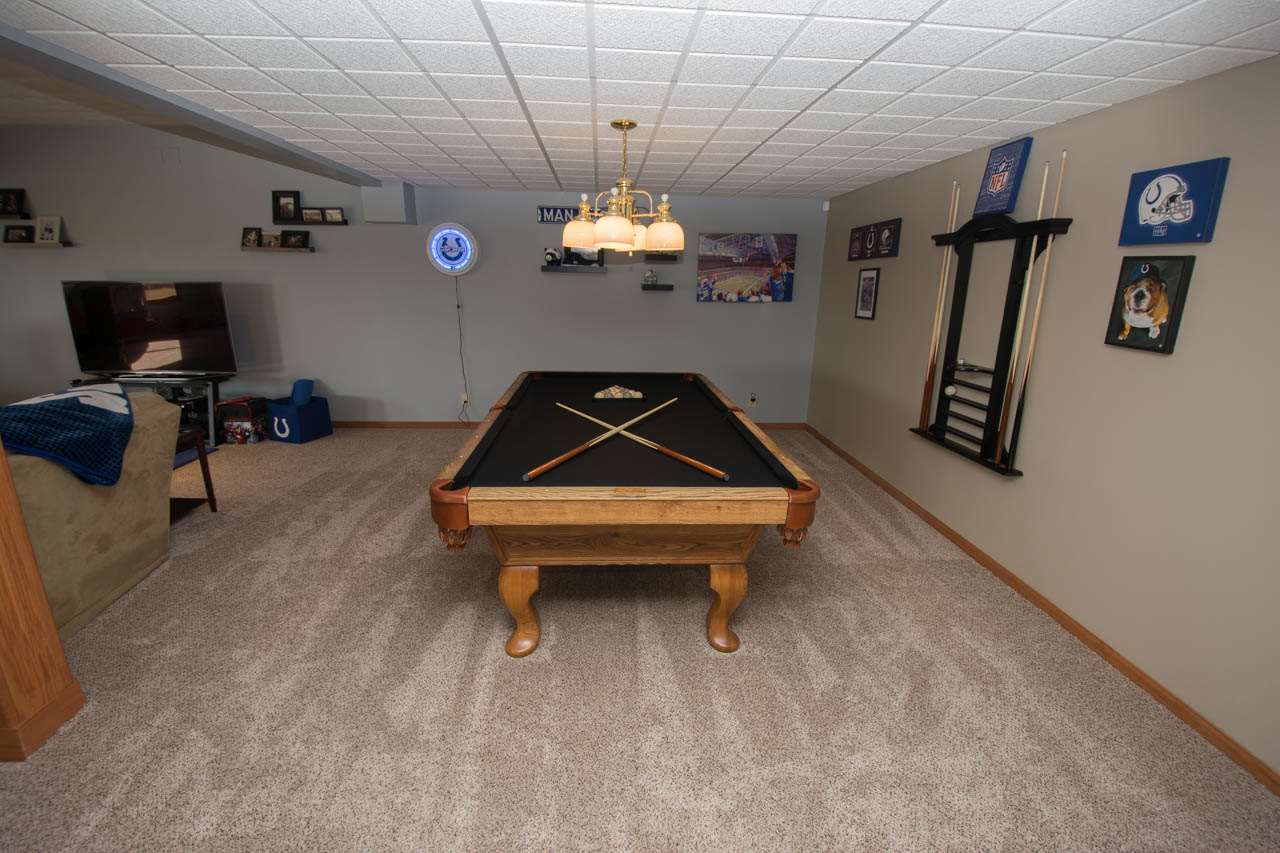 10501 West Division Road Yorktown, IN 47396 - Photo 23 of 36 Gallery Image 23