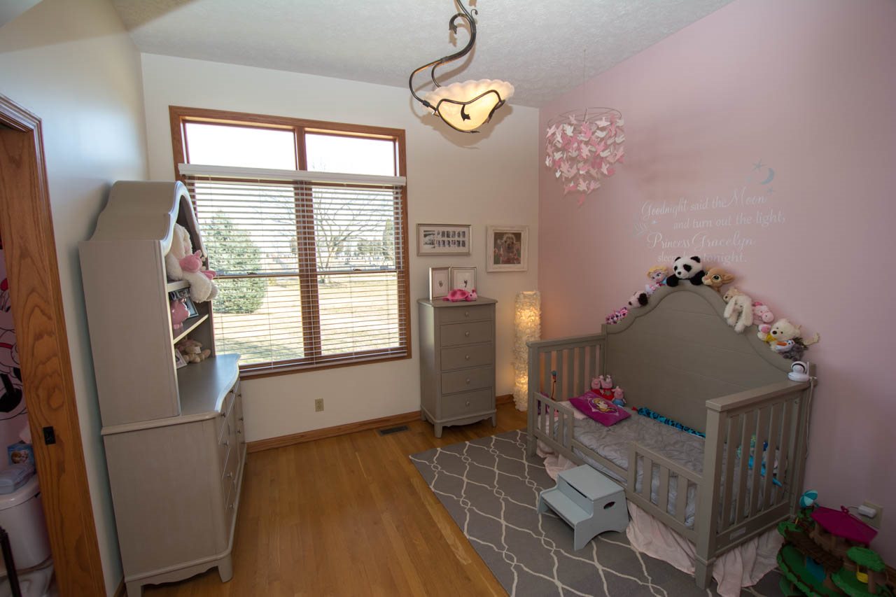 10501 West Division Road Yorktown, IN 47396 - Photo 33 of 36 Gallery Image 33