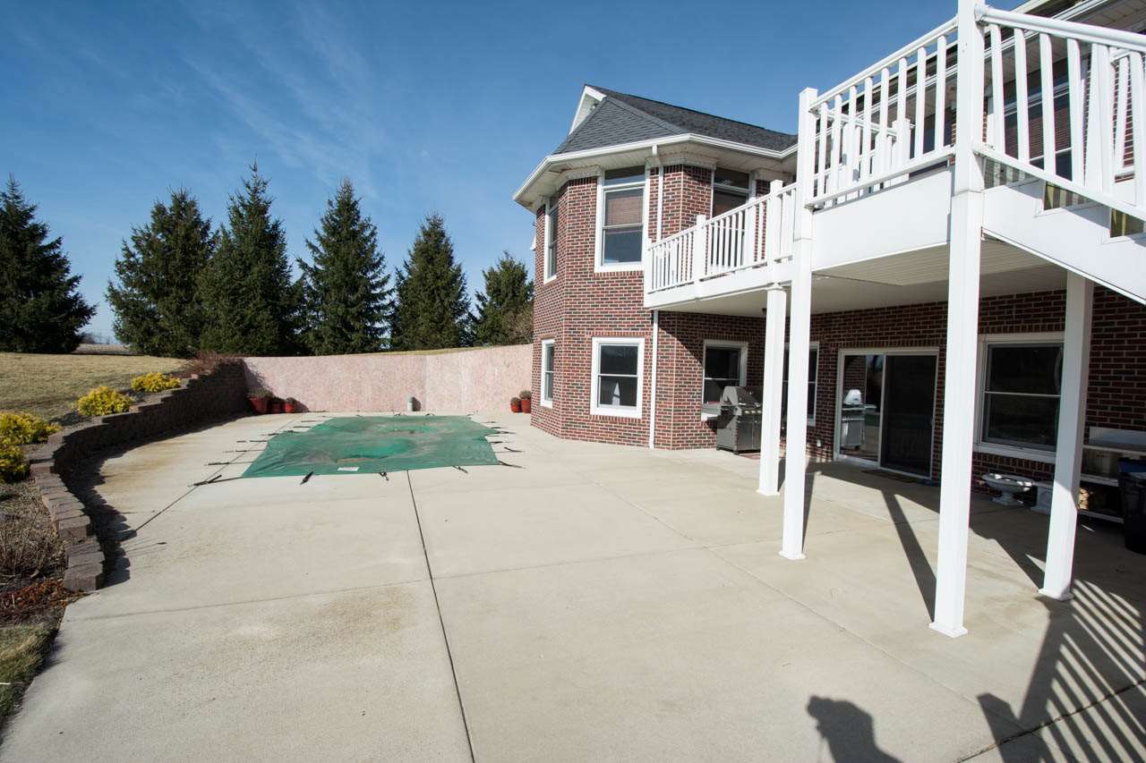 10501 West Division Road Yorktown, IN 47396 - Photo 35 of 36 Gallery Image 35