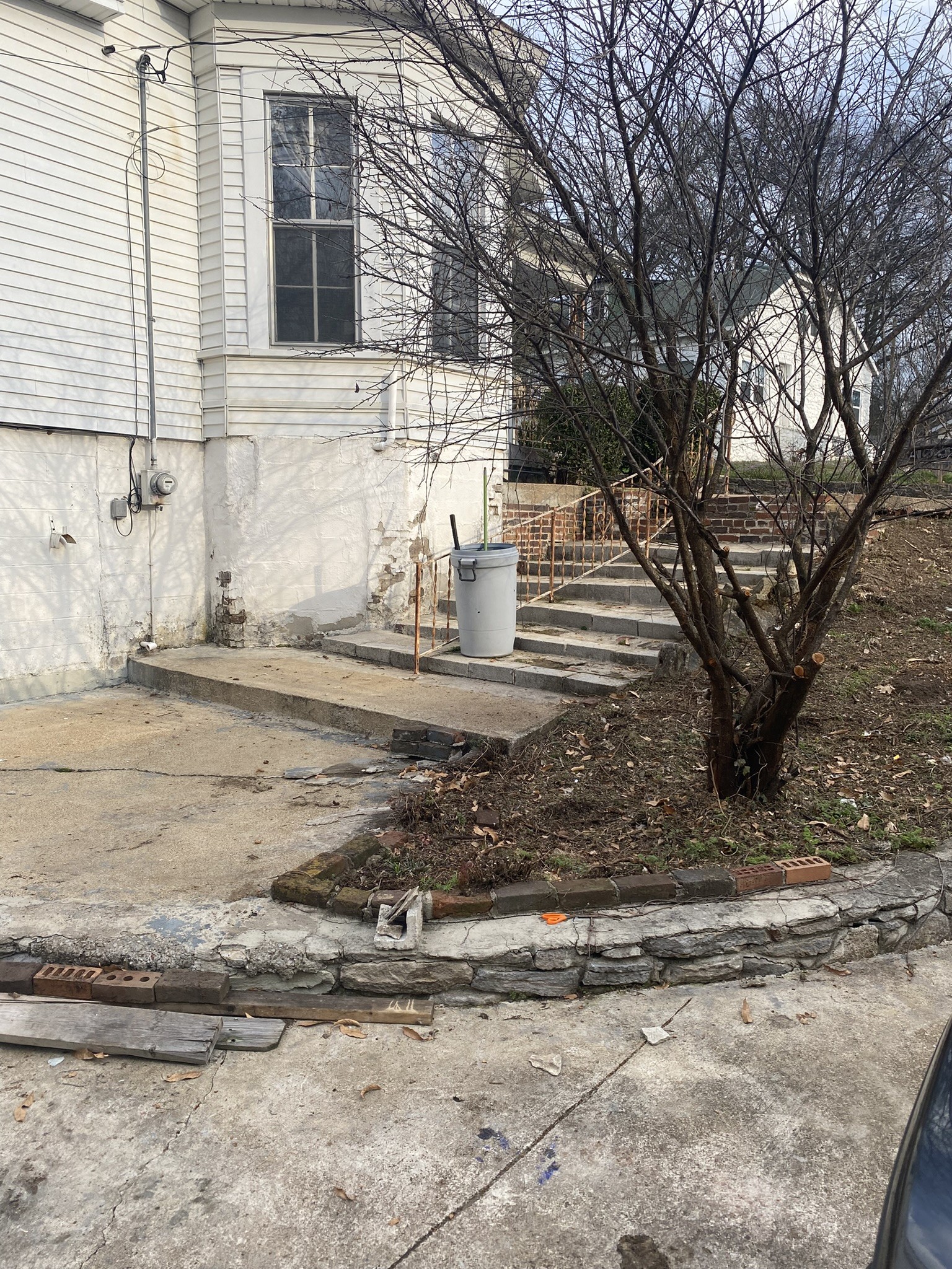 339 West Washington Street Pulaski, TN 38478 - Photo 12 of 23 a view of a house with a yard