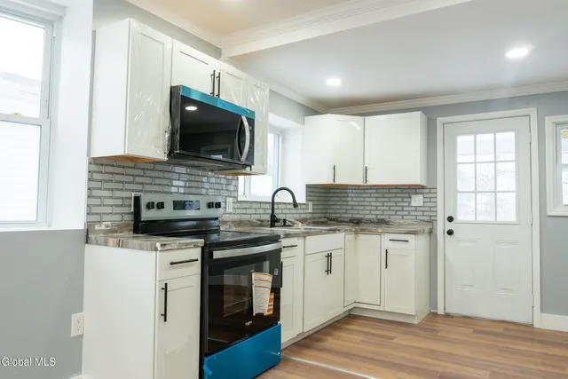 $255,000 | 127 North Toll Street, Scotia, NY 12302