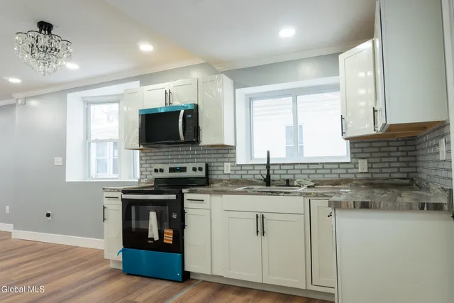 $255,000 | 127 North Toll Street, Scotia, NY 12302