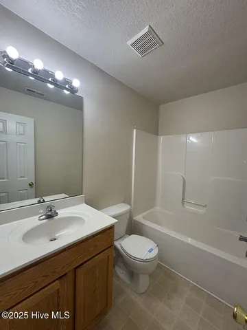 $1,400 | 1106 Springwood Drive, Jacksonville, NC 28546