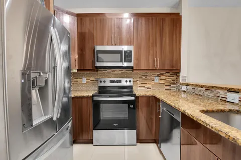 $3,200 | 7705 Forest Green Lane, Boynton Beach, FL 33436