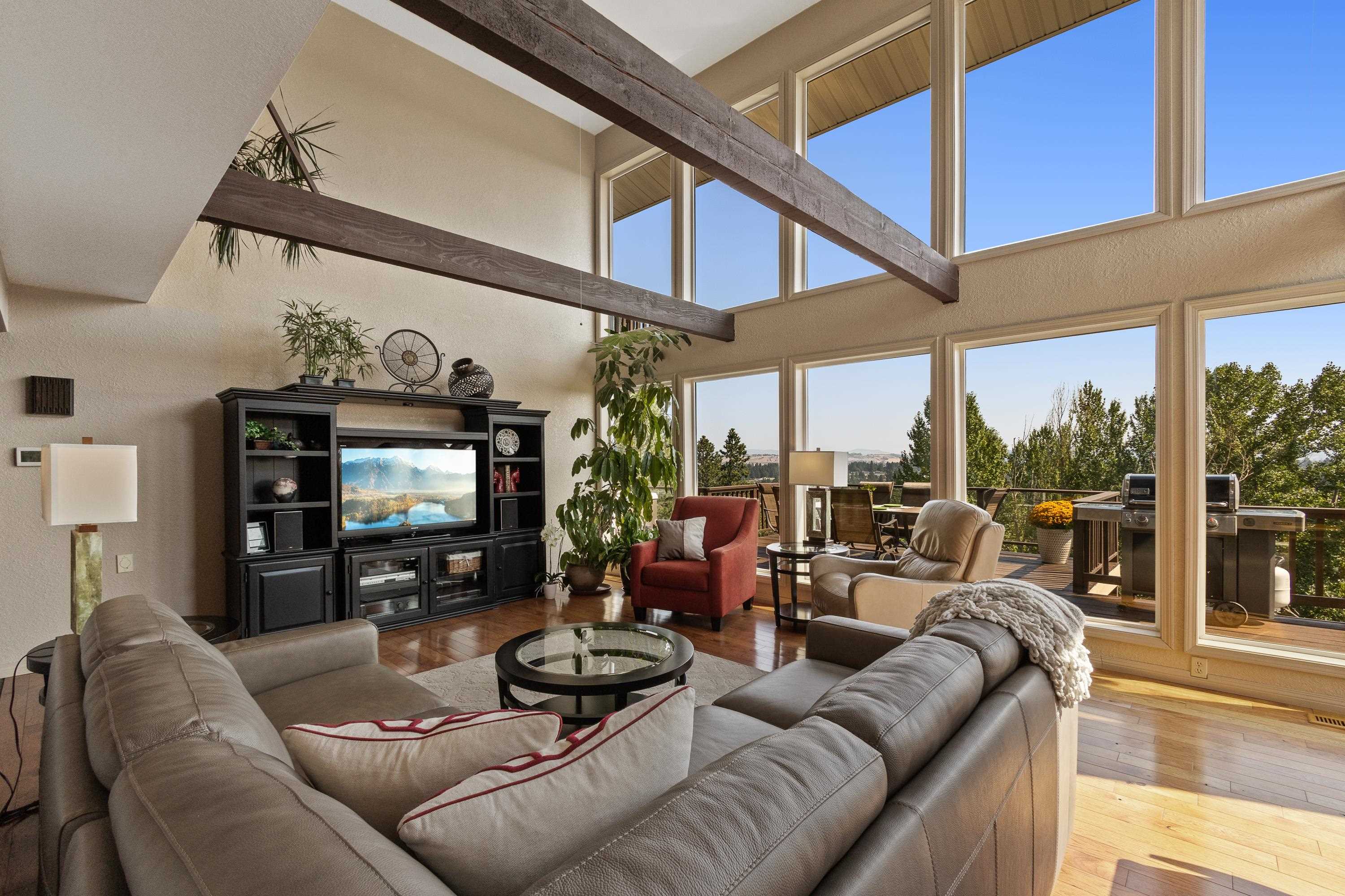 8302 North Northview Road Spokane, WA 99208 - Photo 5 of 44 Gallery Image 5