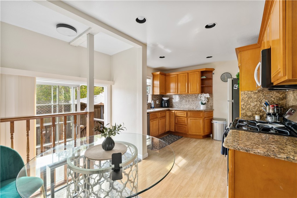 903 Jones Court Pinole, CA 94564 - Photo 8 of 24 kitchen 2