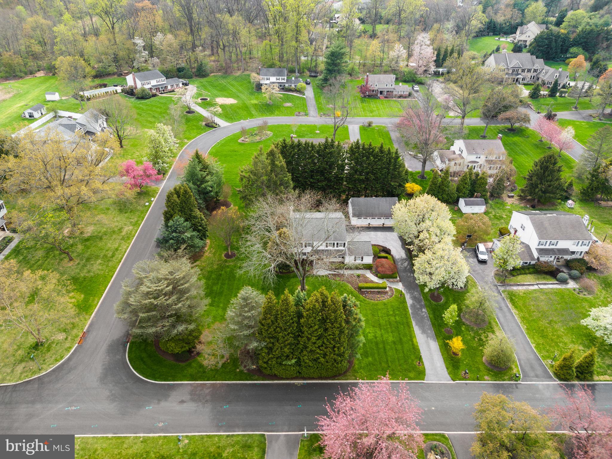 558 Beale Road Blue Bell, PA 19422 - Photo 3 of 13