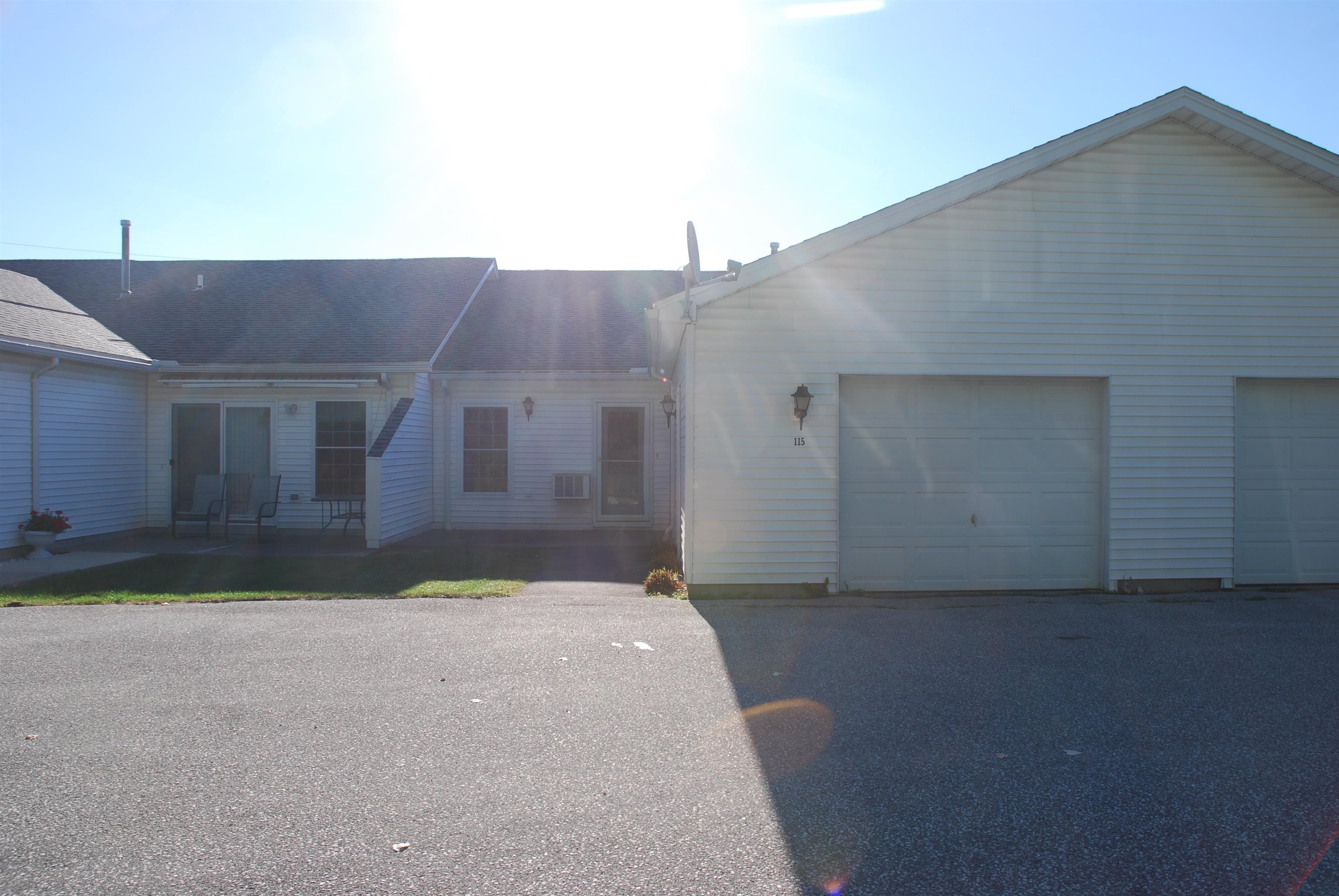 115 Gricebrook Road St. Albans Town, VT 05478 - Photo 3 of 35 Gallery Image 3